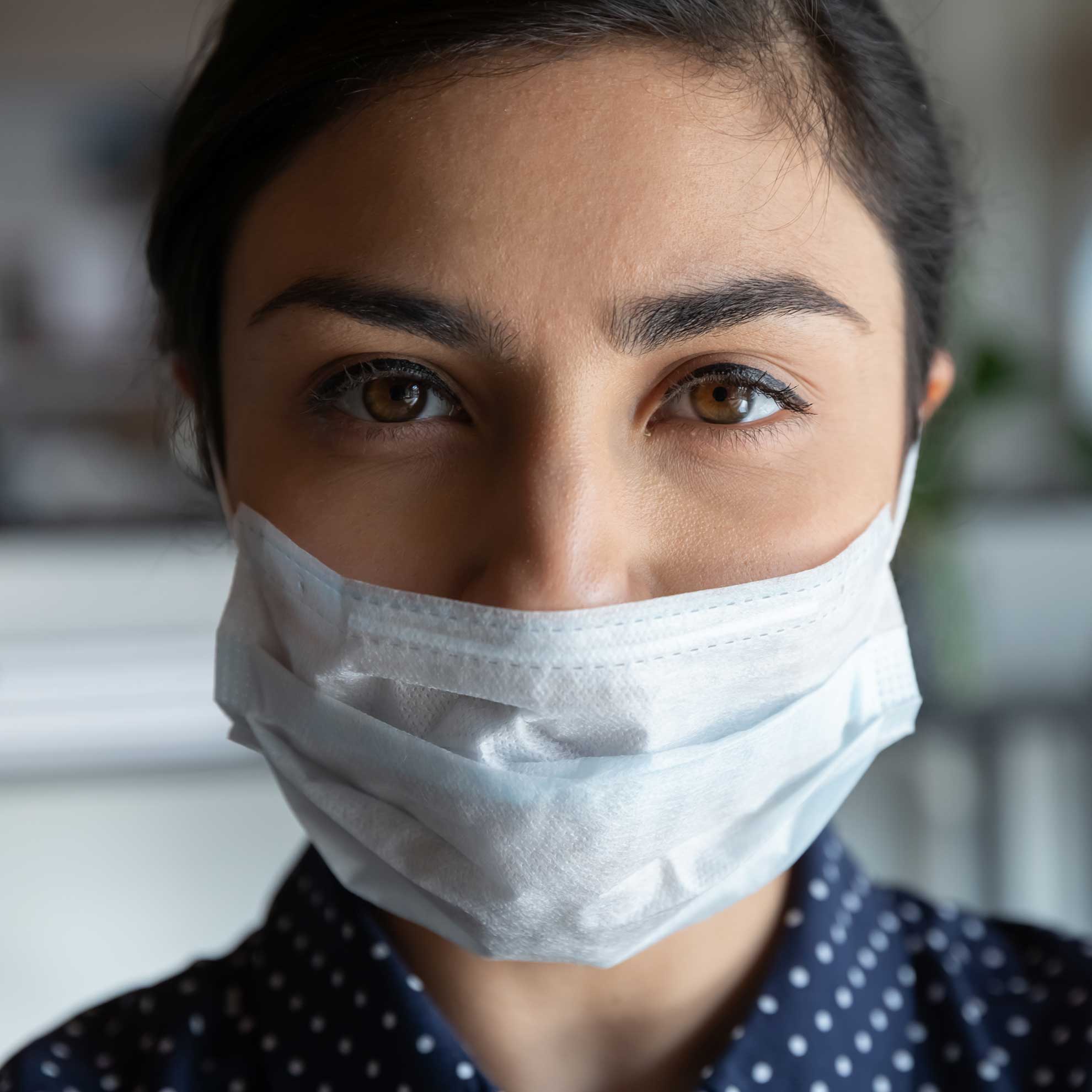 Lady wearing facemask due to covid-19